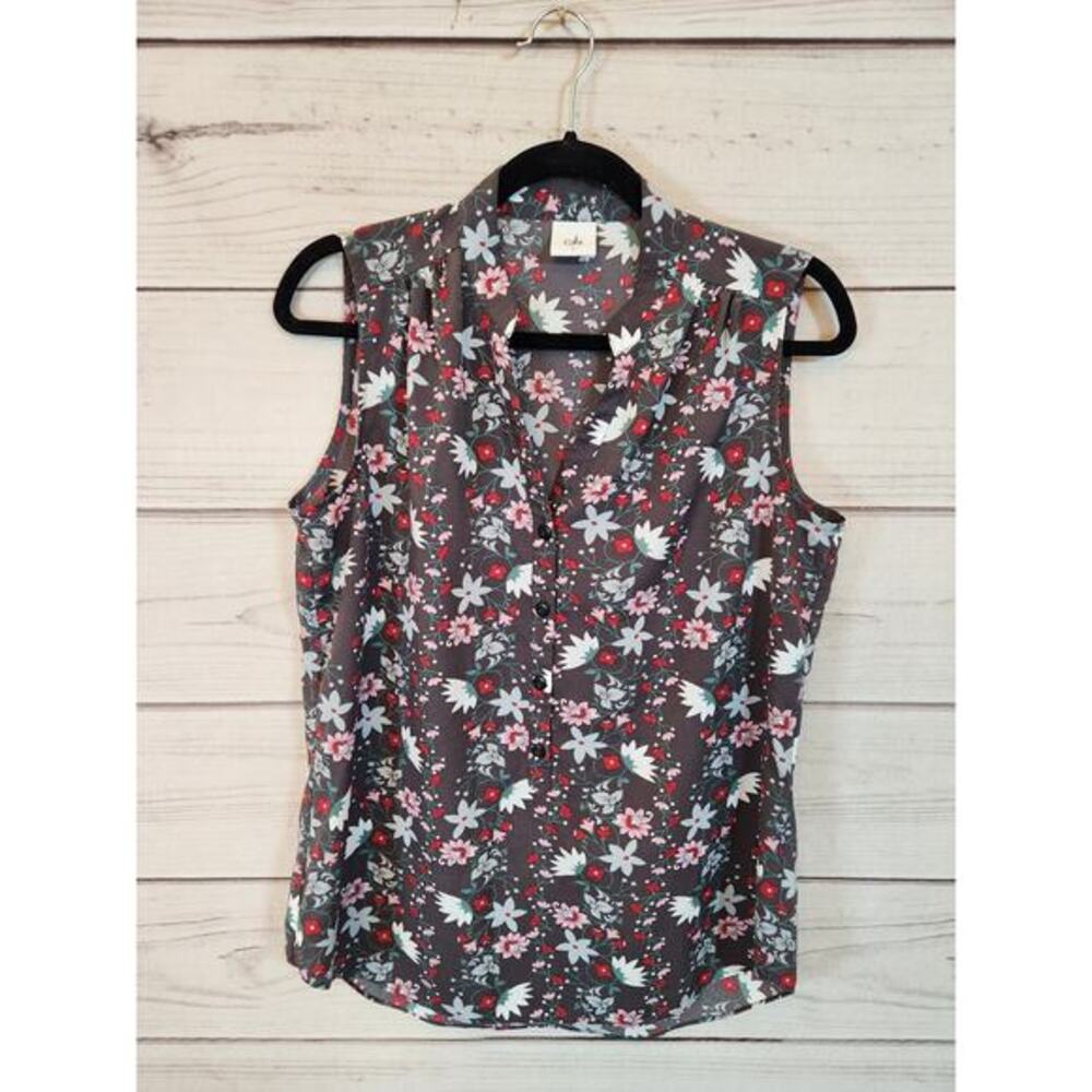 Cabi Women's Multicolor Floral Print Sleeveless Half Button Blouse‎ Size Small